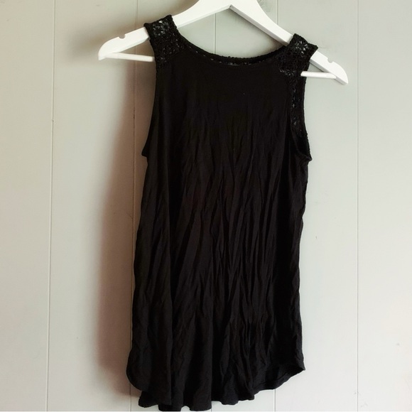 Old Navy Netted Strap Black Tank S - Picture 2 of 4